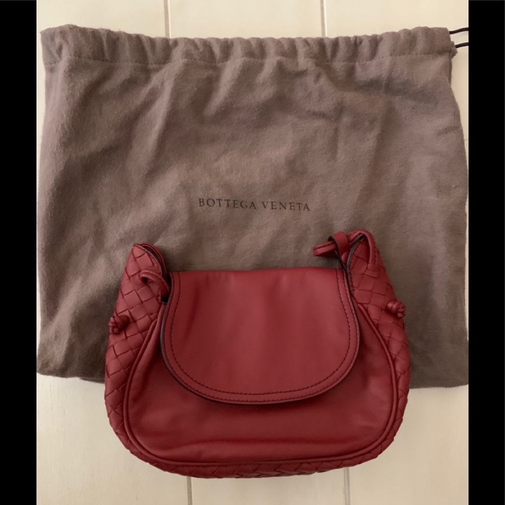 Bottega Sling Mini - Authentic leather